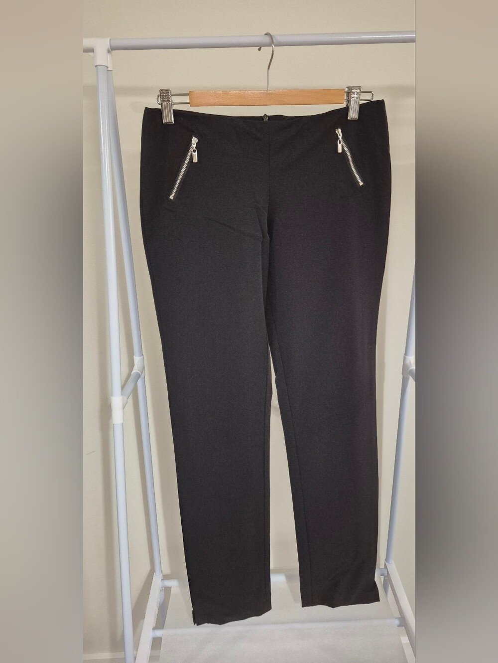 French Laundry Woman's Black Zipper Pocket Dress Pants